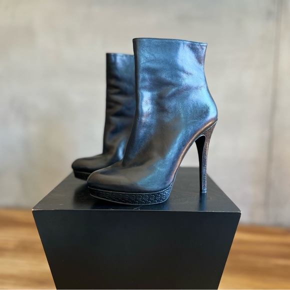 Michael Kors Leather Platform Ankle Boot - Picture 3 of 8